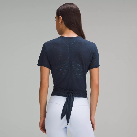 lululemon True Navy Tie-Waist Breathable Short-Sleeve Shirt size 4 or 6 - Picture 2 of 11